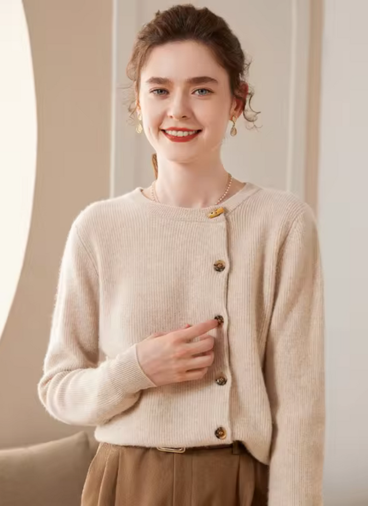 Celia | Elegant Cardigan