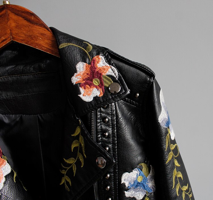 Chloe - Blossom Floral Jacket