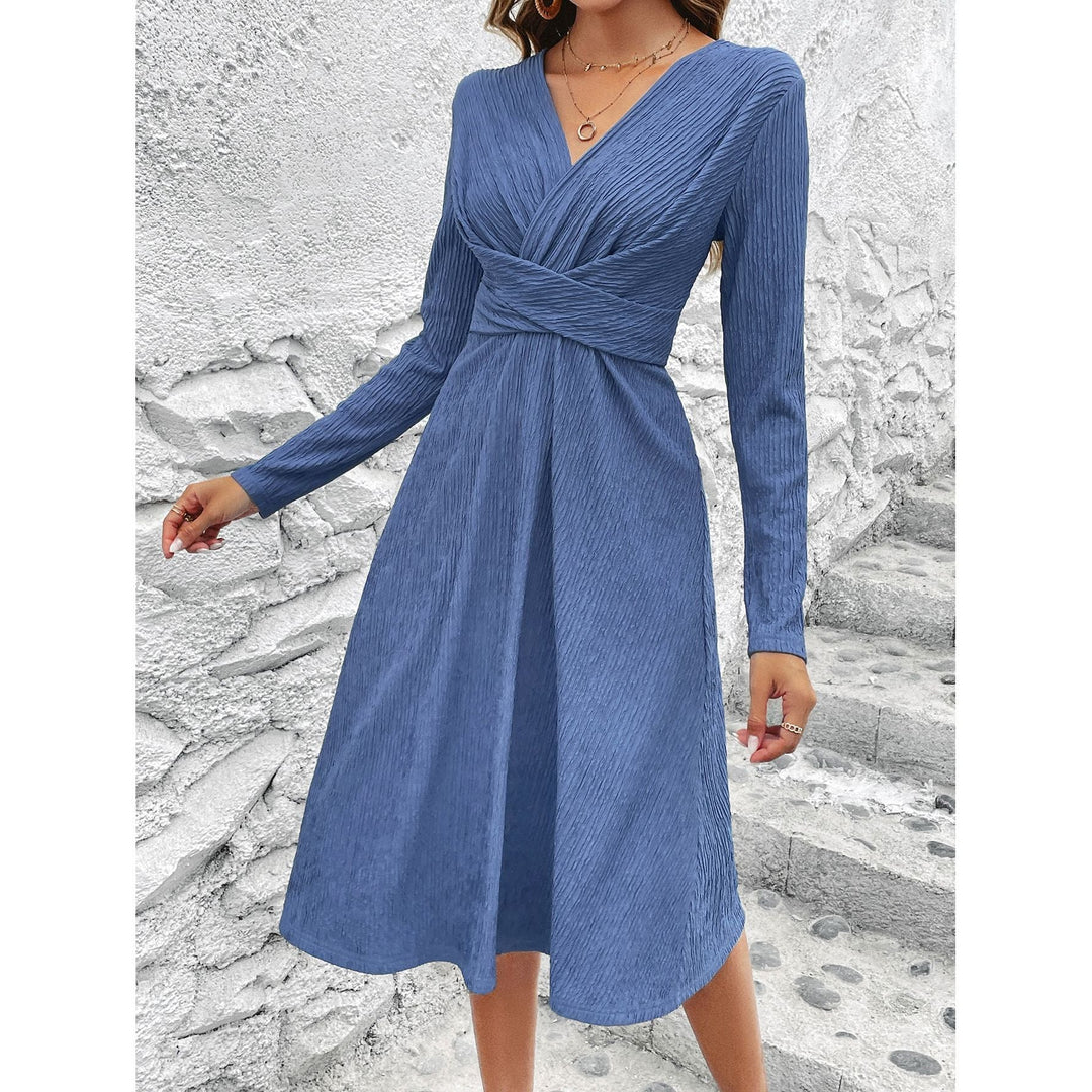 Daisy - V Neck Dress