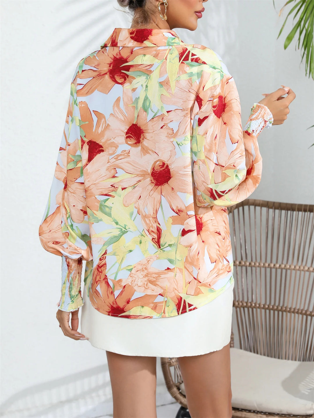 Lila - Casual Blouse With Floral Print