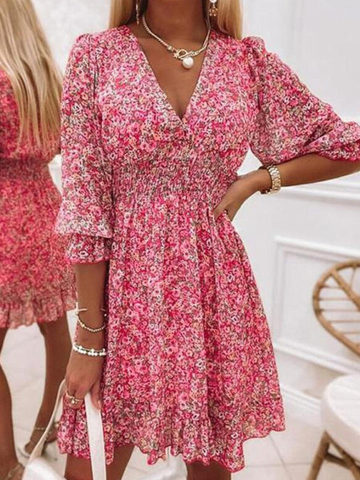 Mia - Floral dress with V-neckline