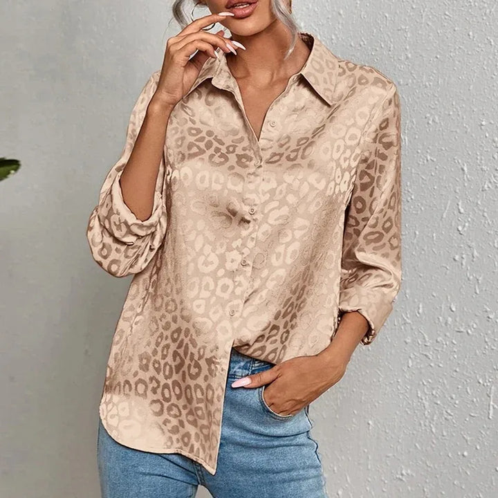 Bethany - Casual Blouse With Leopard Print