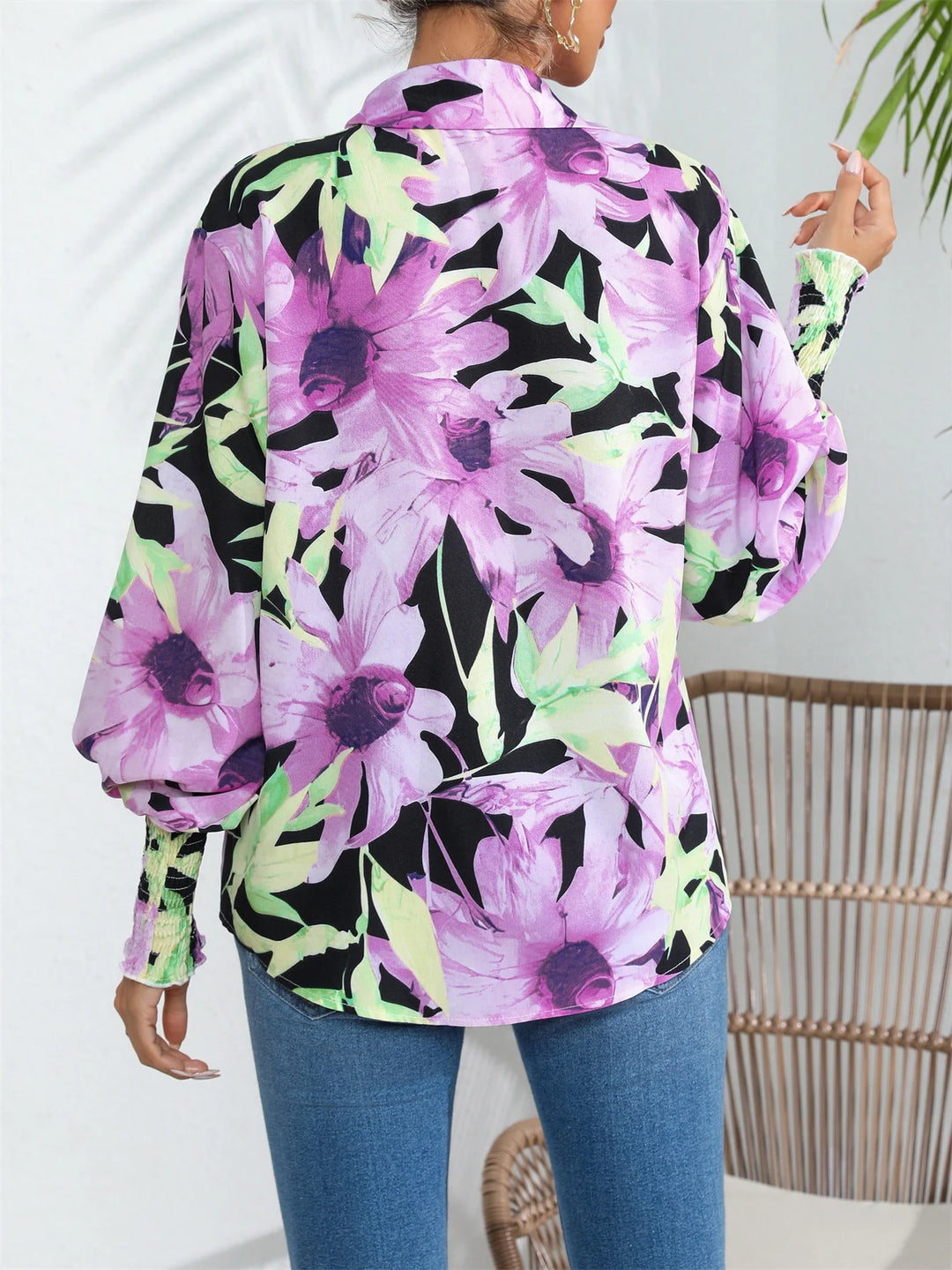 Lila - Casual Blouse With Floral Print