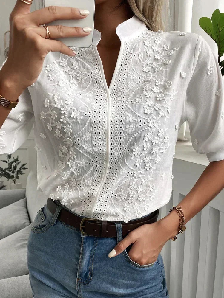 Lara | Elegant blouse