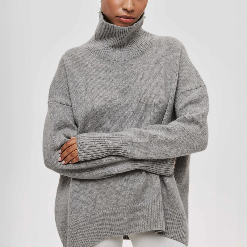 GENEVIEVE COUTURE KNIT TURTLENECK SWEATER