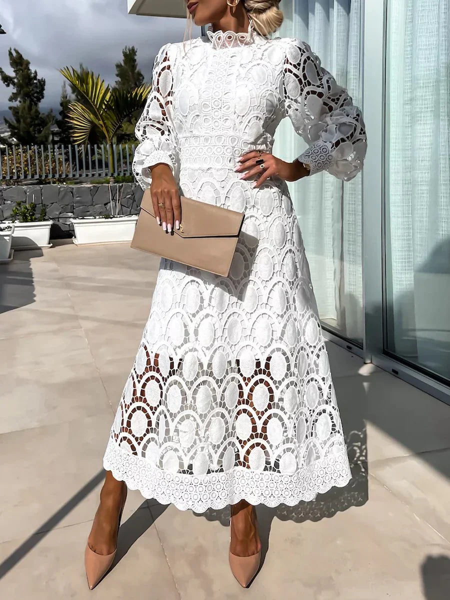 Nena - Elegant Lace Midi Dress